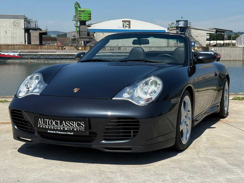 Porsche 996 4S Cabrio atlasgrau | Autoclassics – Fahrzeuge mit Stil